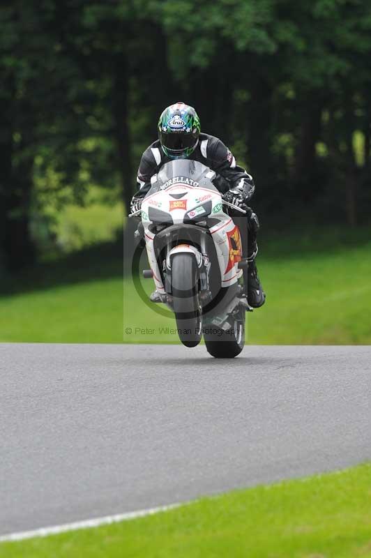 Motorcycle action photographs;Trackday digital images;cadwell;cadwell park photographs;event digital images;eventdigitalimages;motor racing louth lincolnshire;no limits trackdays;peter wileman photography;trackday;trackday photos