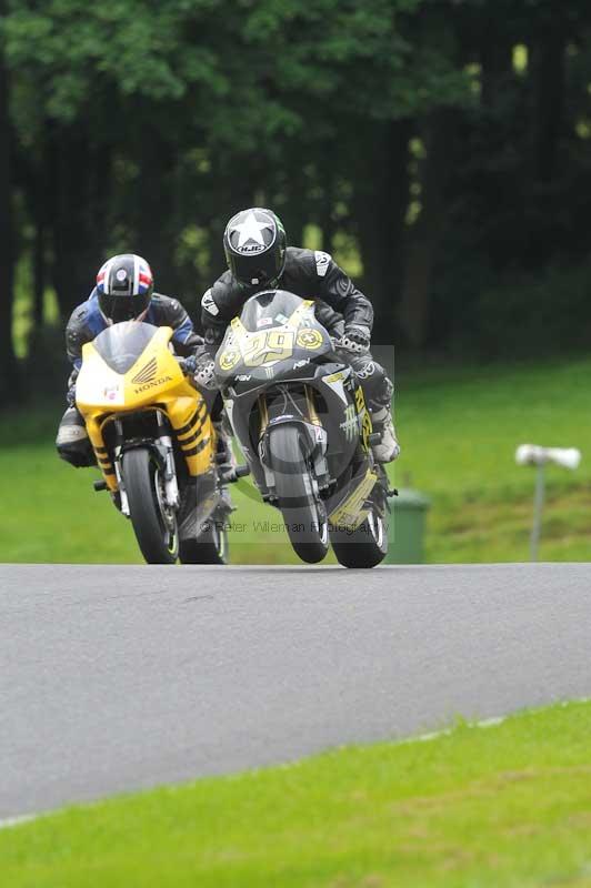 Motorcycle action photographs;Trackday digital images;cadwell;cadwell park photographs;event digital images;eventdigitalimages;motor racing louth lincolnshire;no limits trackdays;peter wileman photography;trackday;trackday photos