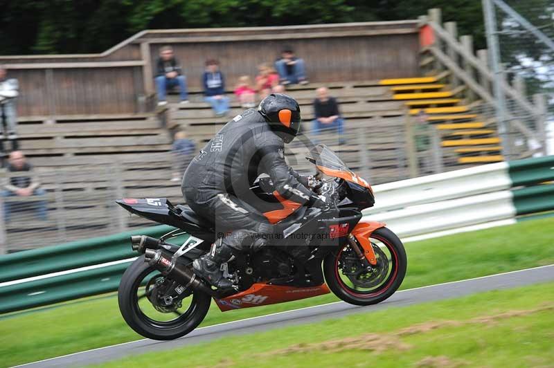 Motorcycle action photographs;Trackday digital images;cadwell;cadwell park photographs;event digital images;eventdigitalimages;motor racing louth lincolnshire;no limits trackdays;peter wileman photography;trackday;trackday photos