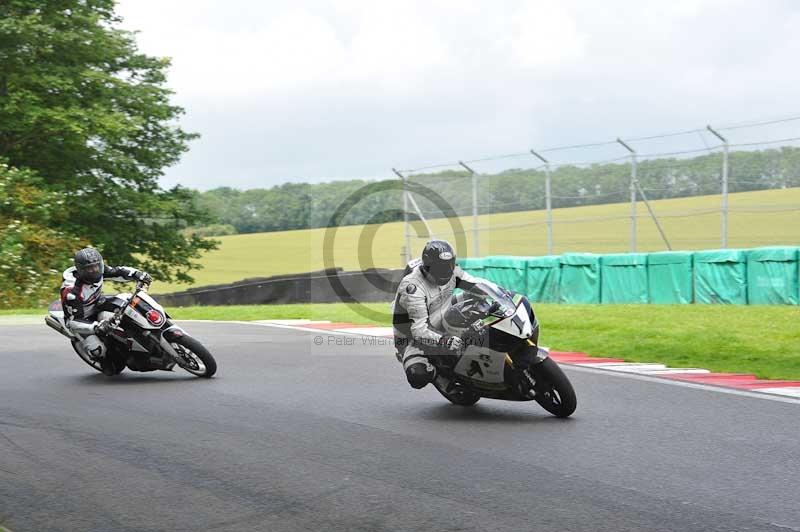 Motorcycle action photographs;Trackday digital images;cadwell;cadwell park photographs;event digital images;eventdigitalimages;motor racing louth lincolnshire;no limits trackdays;peter wileman photography;trackday;trackday photos