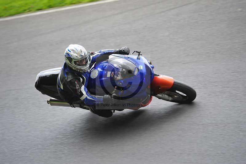 Motorcycle action photographs;Trackday digital images;cadwell;cadwell park photographs;event digital images;eventdigitalimages;motor racing louth lincolnshire;no limits trackdays;peter wileman photography;trackday;trackday photos