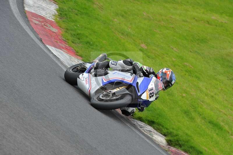 Motorcycle action photographs;Trackday digital images;cadwell;cadwell park photographs;event digital images;eventdigitalimages;motor racing louth lincolnshire;no limits trackdays;peter wileman photography;trackday;trackday photos