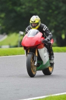 Motorcycle-action-photographs;Trackday-digital-images;cadwell;cadwell-park-photographs;event-digital-images;eventdigitalimages;motor-racing-louth-lincolnshire;no-limits-trackdays;peter-wileman-photography;trackday;trackday-photos