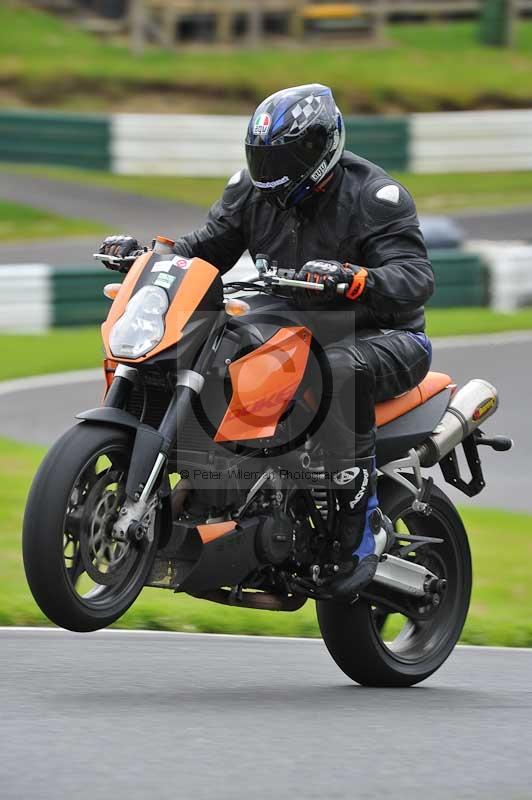 Motorcycle action photographs;Trackday digital images;cadwell;cadwell park photographs;event digital images;eventdigitalimages;motor racing louth lincolnshire;no limits trackdays;peter wileman photography;trackday;trackday photos