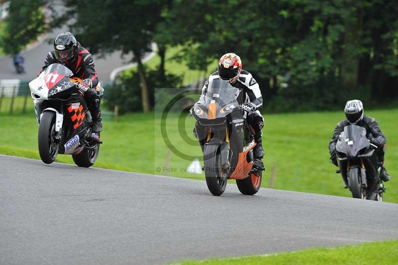 Motorcycle action photographs;Trackday digital images;cadwell;cadwell park photographs;event digital images;eventdigitalimages;motor racing louth lincolnshire;no limits trackdays;peter wileman photography;trackday;trackday photos