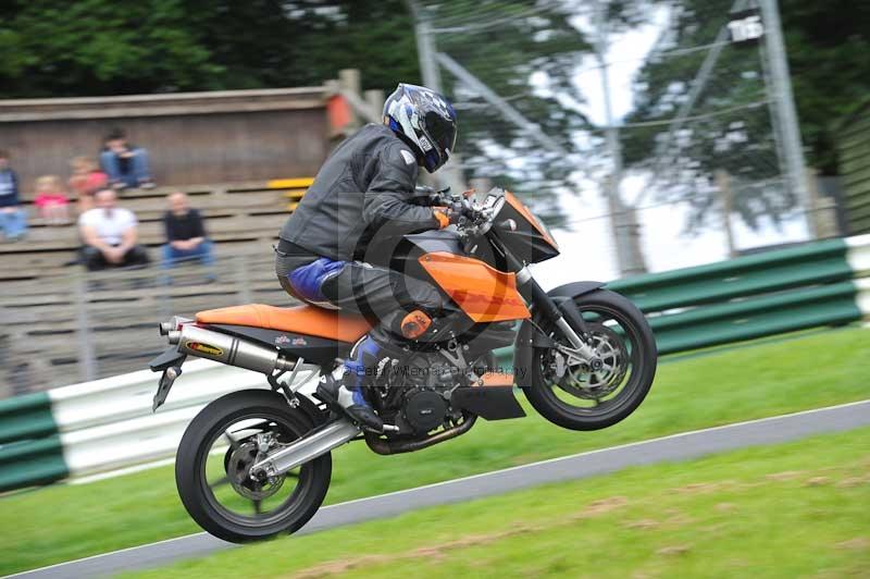 Motorcycle action photographs;Trackday digital images;cadwell;cadwell park photographs;event digital images;eventdigitalimages;motor racing louth lincolnshire;no limits trackdays;peter wileman photography;trackday;trackday photos