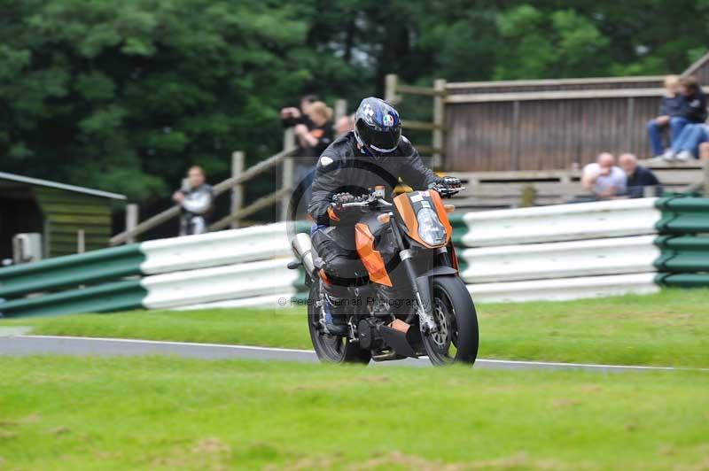 Motorcycle action photographs;Trackday digital images;cadwell;cadwell park photographs;event digital images;eventdigitalimages;motor racing louth lincolnshire;no limits trackdays;peter wileman photography;trackday;trackday photos
