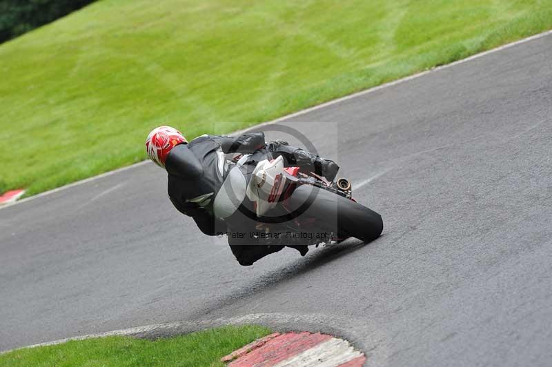 Motorcycle action photographs;Trackday digital images;cadwell;cadwell park photographs;event digital images;eventdigitalimages;motor racing louth lincolnshire;no limits trackdays;peter wileman photography;trackday;trackday photos