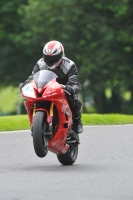 Motorcycle-action-photographs;Trackday-digital-images;cadwell;cadwell-park-photographs;event-digital-images;eventdigitalimages;motor-racing-louth-lincolnshire;no-limits-trackdays;peter-wileman-photography;trackday;trackday-photos