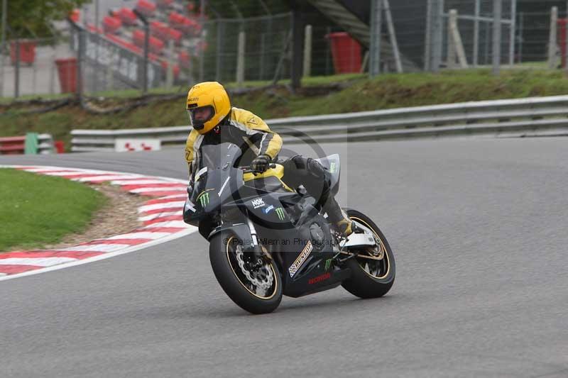 Motorcycle action photographs;Trackday digital images;brands;brands hatch photographs;event digital images;eventdigitalimages;motor racing london;no limits trackday;peter wileman photography;trackday;trackday photos