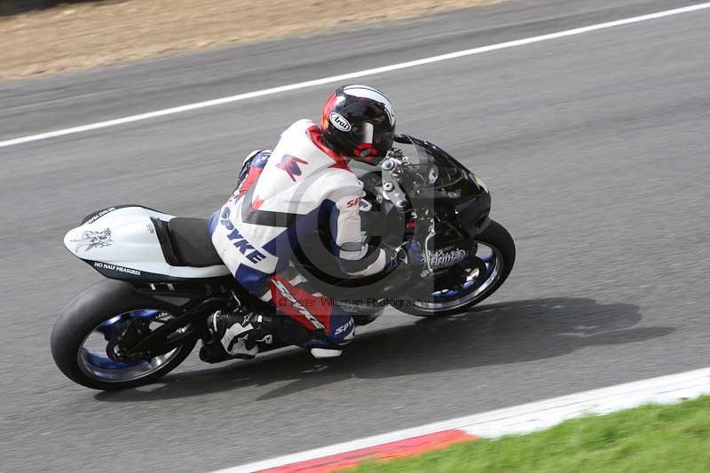 Motorcycle action photographs;Trackday digital images;brands;brands hatch photographs;event digital images;eventdigitalimages;motor racing london;no limits trackday;peter wileman photography;trackday;trackday photos