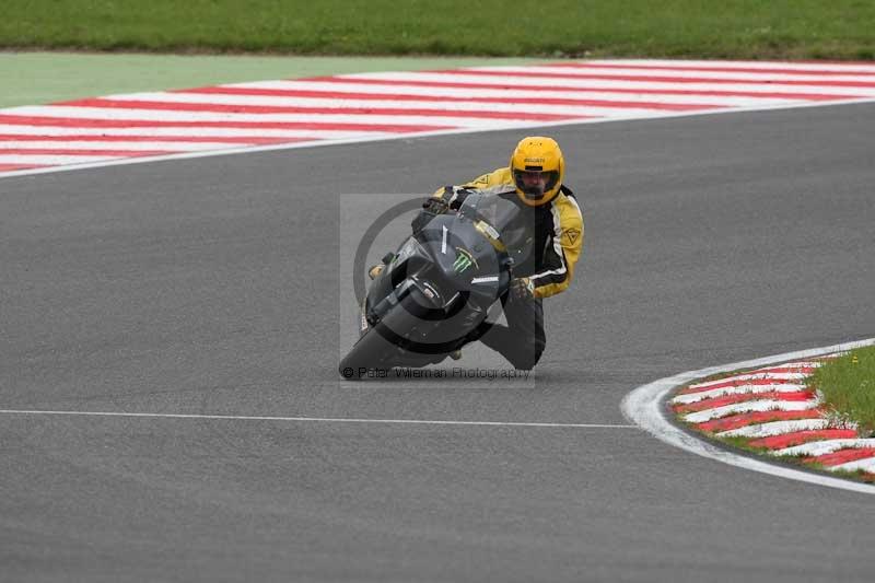 Motorcycle action photographs;Trackday digital images;brands;brands hatch photographs;event digital images;eventdigitalimages;motor racing london;no limits trackday;peter wileman photography;trackday;trackday photos