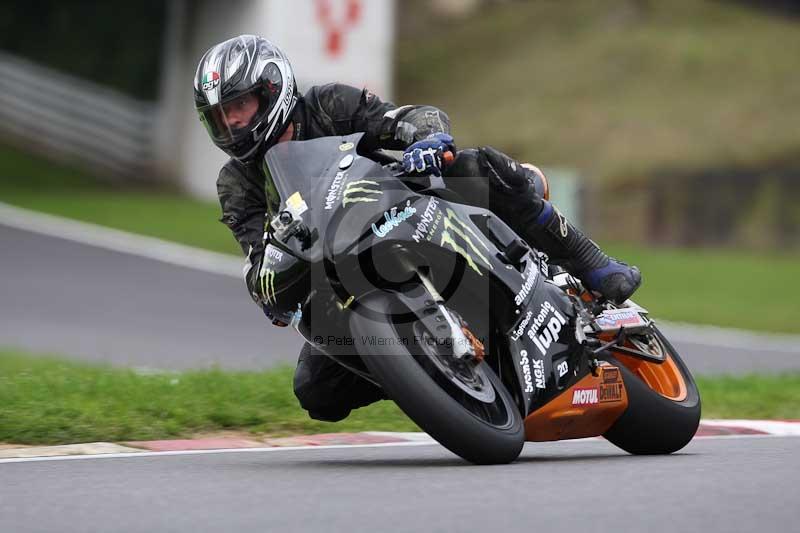 Motorcycle action photographs;Trackday digital images;brands;brands hatch photographs;event digital images;eventdigitalimages;motor racing london;no limits trackday;peter wileman photography;trackday;trackday photos