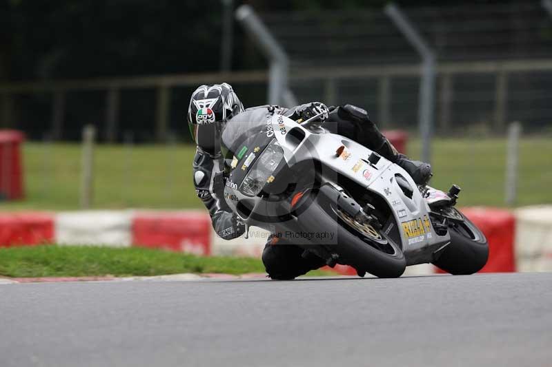 Motorcycle action photographs;Trackday digital images;brands;brands hatch photographs;event digital images;eventdigitalimages;motor racing london;no limits trackday;peter wileman photography;trackday;trackday photos