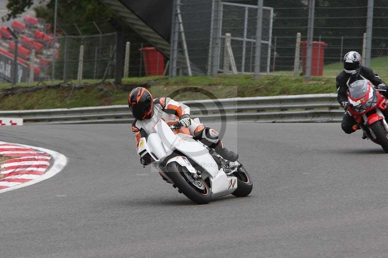 Motorcycle action photographs;Trackday digital images;brands;brands hatch photographs;event digital images;eventdigitalimages;motor racing london;no limits trackday;peter wileman photography;trackday;trackday photos