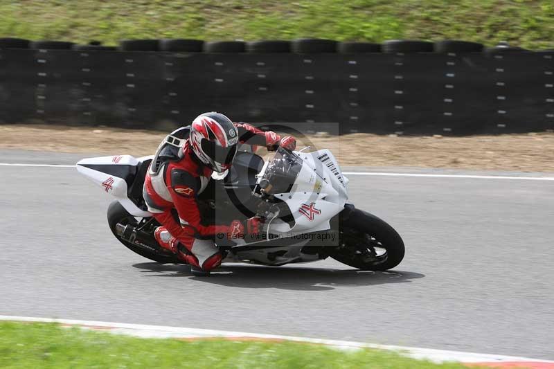 Motorcycle action photographs;Trackday digital images;brands;brands hatch photographs;event digital images;eventdigitalimages;motor racing london;no limits trackday;peter wileman photography;trackday;trackday photos