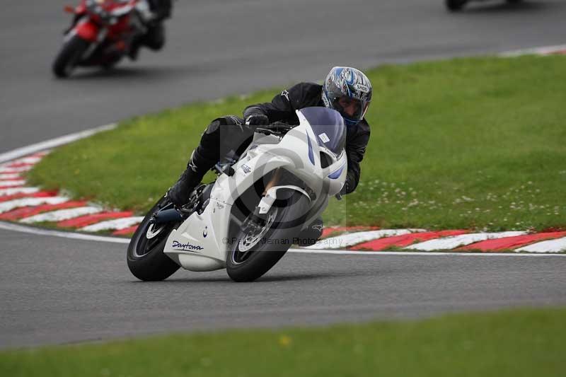 Motorcycle action photographs;Trackday digital images;brands;brands hatch photographs;event digital images;eventdigitalimages;motor racing london;no limits trackday;peter wileman photography;trackday;trackday photos