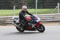 Motorcycle-action-photographs;Trackday-digital-images;brands;brands-hatch-photographs;event-digital-images;eventdigitalimages;motor-racing-london;no-limits-trackday;peter-wileman-photography;trackday;trackday-photos