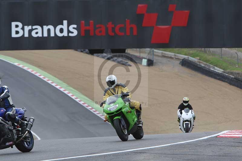 Motorcycle action photographs;Trackday digital images;brands;brands hatch photographs;event digital images;eventdigitalimages;motor racing london;no limits trackday;peter wileman photography;trackday;trackday photos