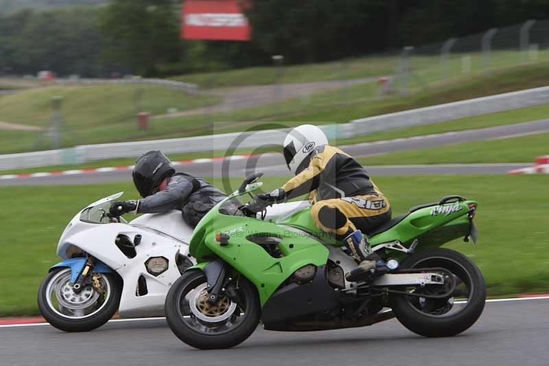 Motorcycle action photographs;Trackday digital images;brands;brands hatch photographs;event digital images;eventdigitalimages;motor racing london;no limits trackday;peter wileman photography;trackday;trackday photos