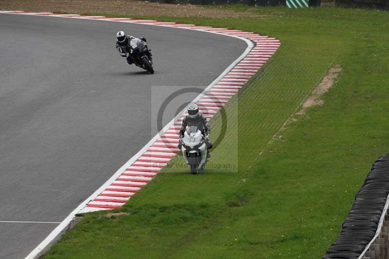 Motorcycle action photographs;Trackday digital images;brands;brands hatch photographs;event digital images;eventdigitalimages;motor racing london;no limits trackday;peter wileman photography;trackday;trackday photos
