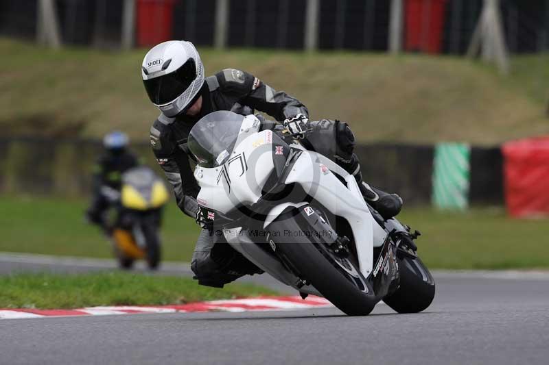 Motorcycle action photographs;Trackday digital images;brands;brands hatch photographs;event digital images;eventdigitalimages;motor racing london;no limits trackday;peter wileman photography;trackday;trackday photos