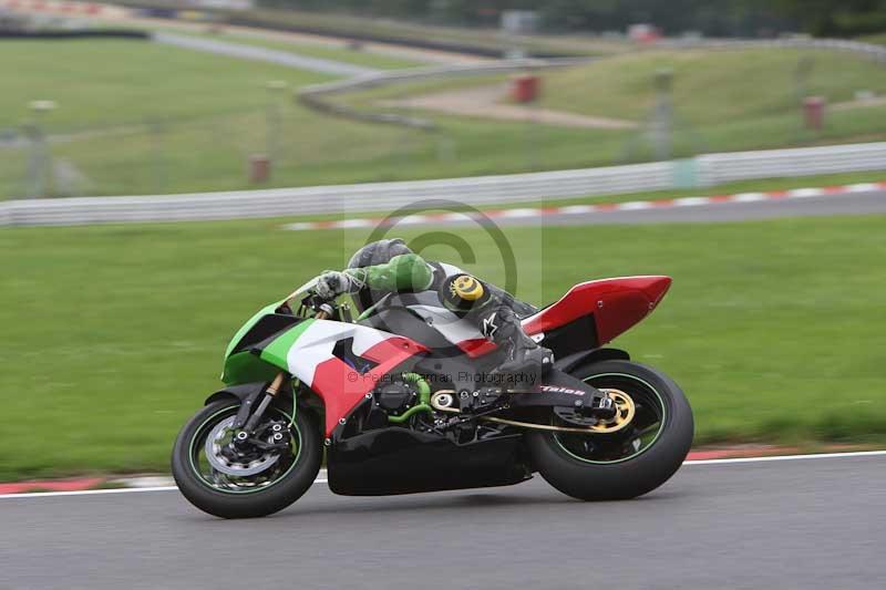 Motorcycle action photographs;Trackday digital images;brands;brands hatch photographs;event digital images;eventdigitalimages;motor racing london;no limits trackday;peter wileman photography;trackday;trackday photos