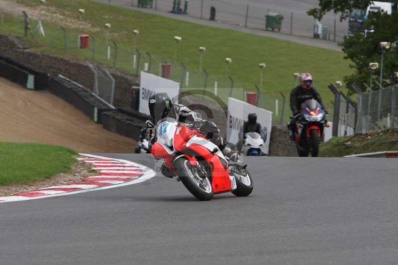 Motorcycle action photographs;Trackday digital images;brands;brands hatch photographs;event digital images;eventdigitalimages;motor racing london;no limits trackday;peter wileman photography;trackday;trackday photos