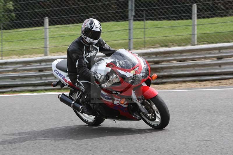 Motorcycle action photographs;Trackday digital images;brands;brands hatch photographs;event digital images;eventdigitalimages;motor racing london;no limits trackday;peter wileman photography;trackday;trackday photos