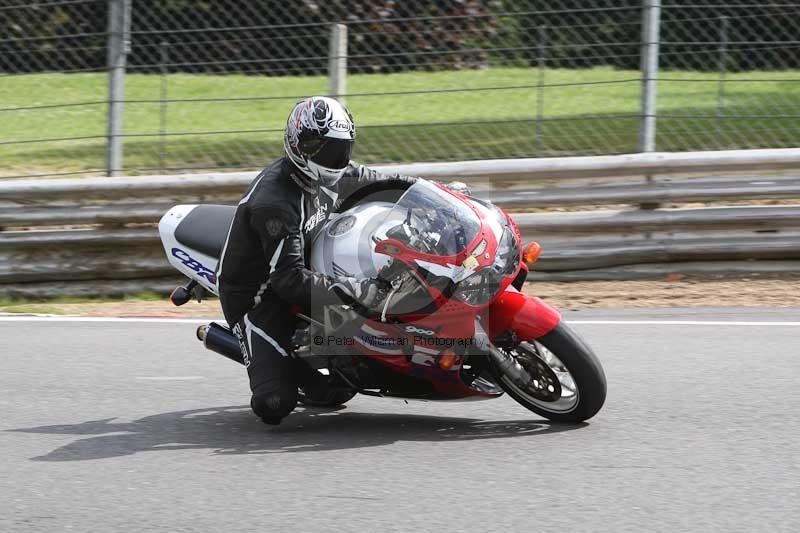 Motorcycle action photographs;Trackday digital images;brands;brands hatch photographs;event digital images;eventdigitalimages;motor racing london;no limits trackday;peter wileman photography;trackday;trackday photos