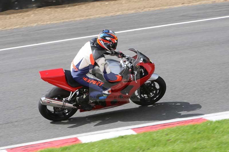 Motorcycle action photographs;Trackday digital images;brands;brands hatch photographs;event digital images;eventdigitalimages;motor racing london;no limits trackday;peter wileman photography;trackday;trackday photos