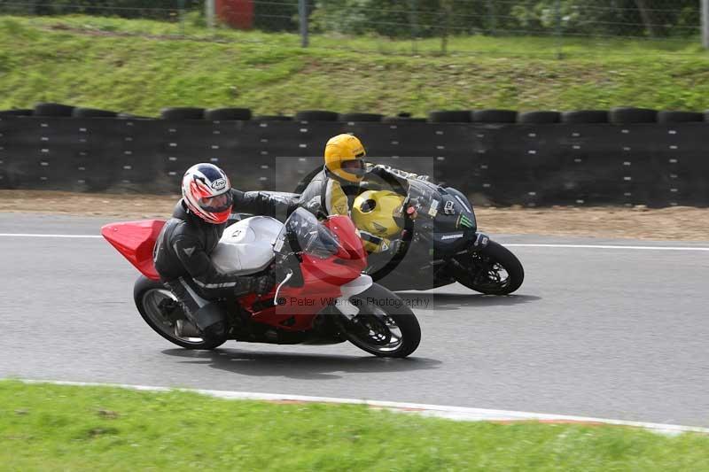 Motorcycle action photographs;Trackday digital images;brands;brands hatch photographs;event digital images;eventdigitalimages;motor racing london;no limits trackday;peter wileman photography;trackday;trackday photos
