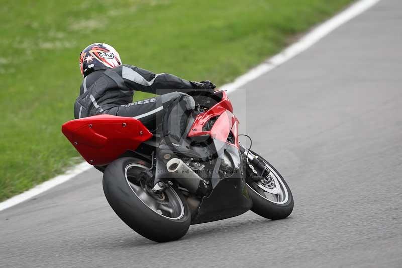 Motorcycle action photographs;Trackday digital images;brands;brands hatch photographs;event digital images;eventdigitalimages;motor racing london;no limits trackday;peter wileman photography;trackday;trackday photos