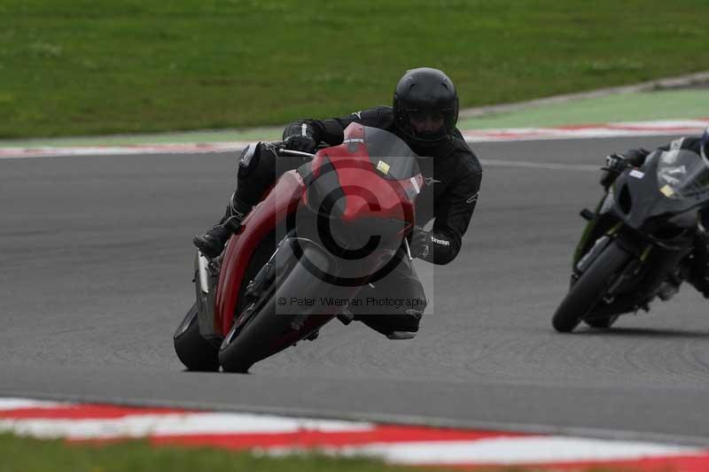 Motorcycle action photographs;Trackday digital images;brands;brands hatch photographs;event digital images;eventdigitalimages;motor racing london;no limits trackday;peter wileman photography;trackday;trackday photos