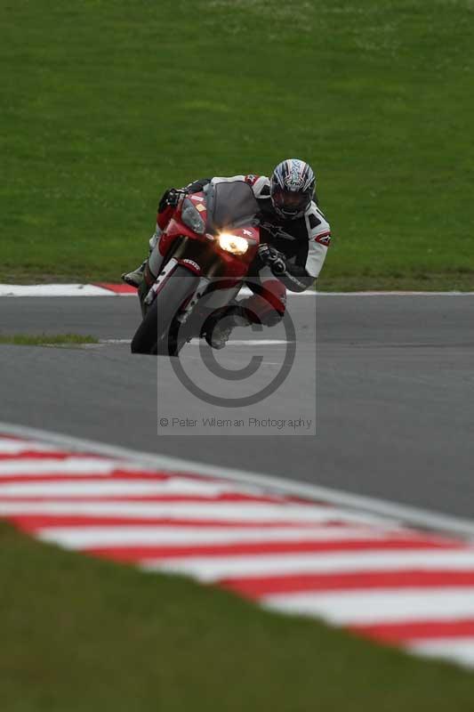 Motorcycle action photographs;Trackday digital images;brands;brands hatch photographs;event digital images;eventdigitalimages;motor racing london;no limits trackday;peter wileman photography;trackday;trackday photos