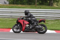 Motorcycle-action-photographs;Trackday-digital-images;brands;brands-hatch-photographs;event-digital-images;eventdigitalimages;motor-racing-london;no-limits-trackday;peter-wileman-photography;trackday;trackday-photos