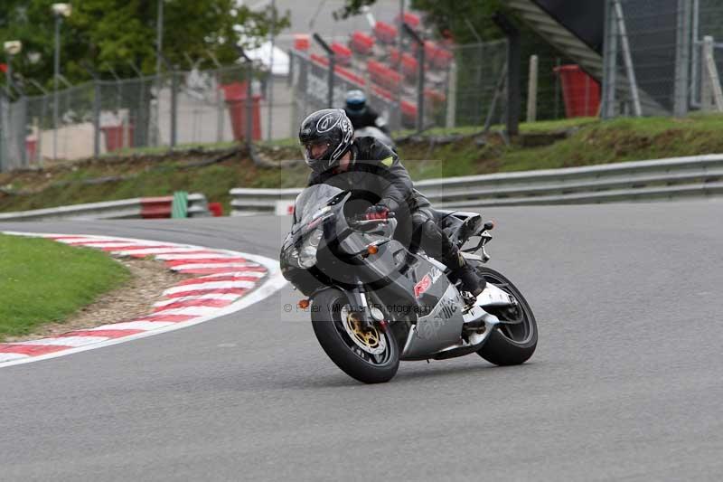 Motorcycle action photographs;Trackday digital images;brands;brands hatch photographs;event digital images;eventdigitalimages;motor racing london;no limits trackday;peter wileman photography;trackday;trackday photos