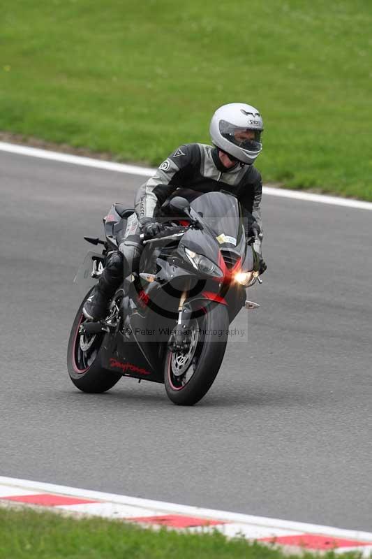 Motorcycle action photographs;Trackday digital images;brands;brands hatch photographs;event digital images;eventdigitalimages;motor racing london;no limits trackday;peter wileman photography;trackday;trackday photos