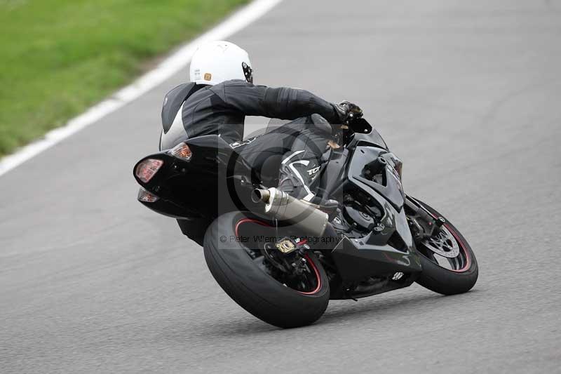 Motorcycle action photographs;Trackday digital images;brands;brands hatch photographs;event digital images;eventdigitalimages;motor racing london;no limits trackday;peter wileman photography;trackday;trackday photos
