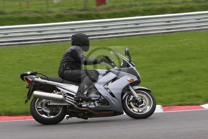 Motorcycle action photographs;Trackday digital images;brands;brands hatch photographs;event digital images;eventdigitalimages;motor racing london;no limits trackday;peter wileman photography;trackday;trackday photos