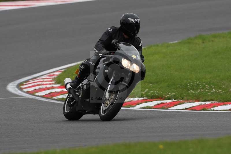 Motorcycle action photographs;Trackday digital images;brands;brands hatch photographs;event digital images;eventdigitalimages;motor racing london;no limits trackday;peter wileman photography;trackday;trackday photos