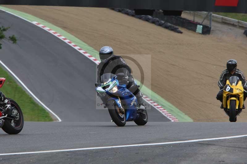 Motorcycle action photographs;Trackday digital images;brands;brands hatch photographs;event digital images;eventdigitalimages;motor racing london;no limits trackday;peter wileman photography;trackday;trackday photos