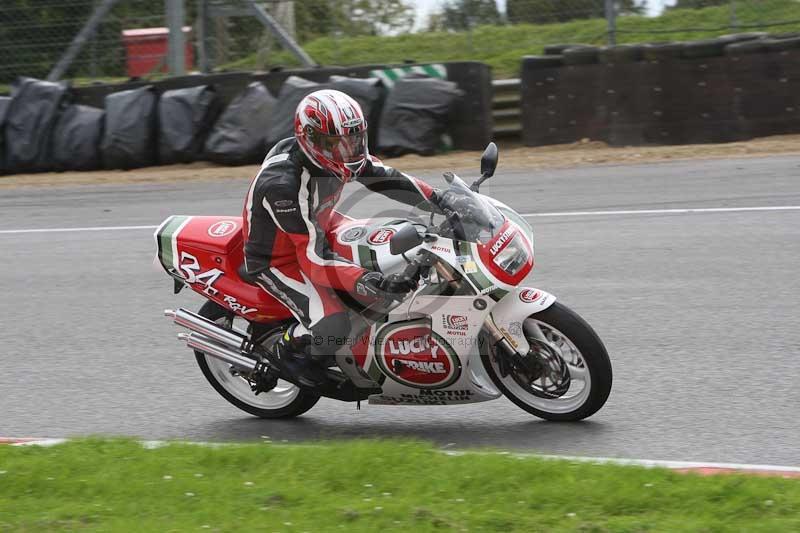 Motorcycle action photographs;Trackday digital images;brands;brands hatch photographs;event digital images;eventdigitalimages;motor racing london;no limits trackday;peter wileman photography;trackday;trackday photos