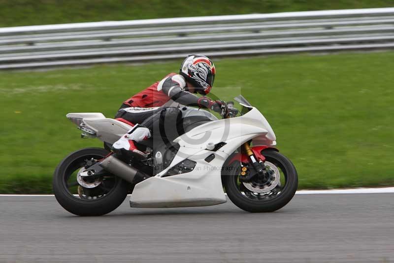 Motorcycle action photographs;Trackday digital images;brands;brands hatch photographs;event digital images;eventdigitalimages;motor racing london;no limits trackday;peter wileman photography;trackday;trackday photos