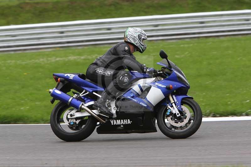 Motorcycle action photographs;Trackday digital images;brands;brands hatch photographs;event digital images;eventdigitalimages;motor racing london;no limits trackday;peter wileman photography;trackday;trackday photos