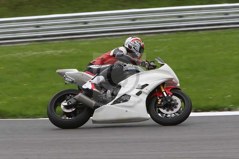 Motorcycle action photographs;Trackday digital images;brands;brands hatch photographs;event digital images;eventdigitalimages;motor racing london;no limits trackday;peter wileman photography;trackday;trackday photos