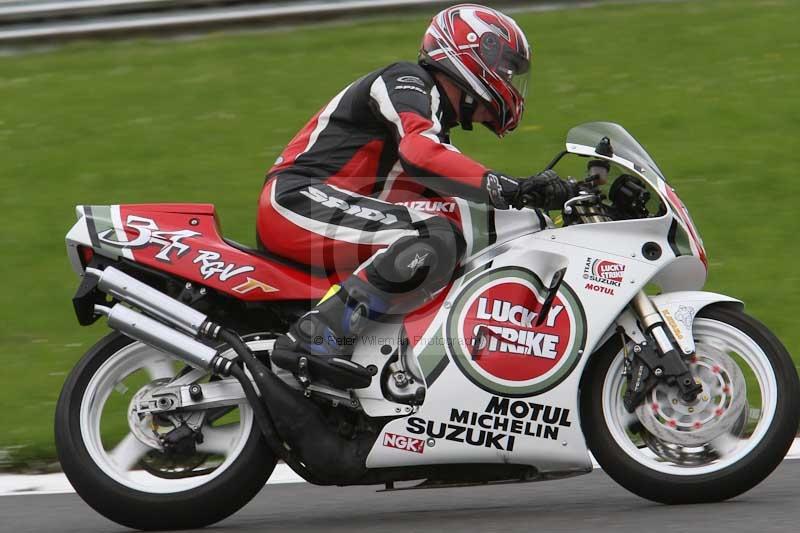 Motorcycle action photographs;Trackday digital images;brands;brands hatch photographs;event digital images;eventdigitalimages;motor racing london;no limits trackday;peter wileman photography;trackday;trackday photos