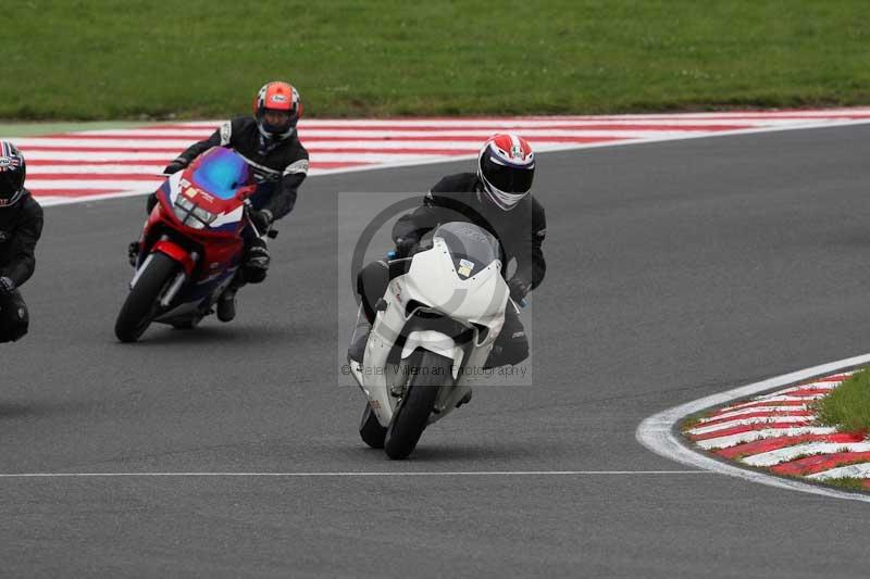 Motorcycle action photographs;Trackday digital images;brands;brands hatch photographs;event digital images;eventdigitalimages;motor racing london;no limits trackday;peter wileman photography;trackday;trackday photos