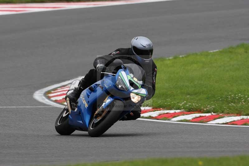 Motorcycle action photographs;Trackday digital images;brands;brands hatch photographs;event digital images;eventdigitalimages;motor racing london;no limits trackday;peter wileman photography;trackday;trackday photos