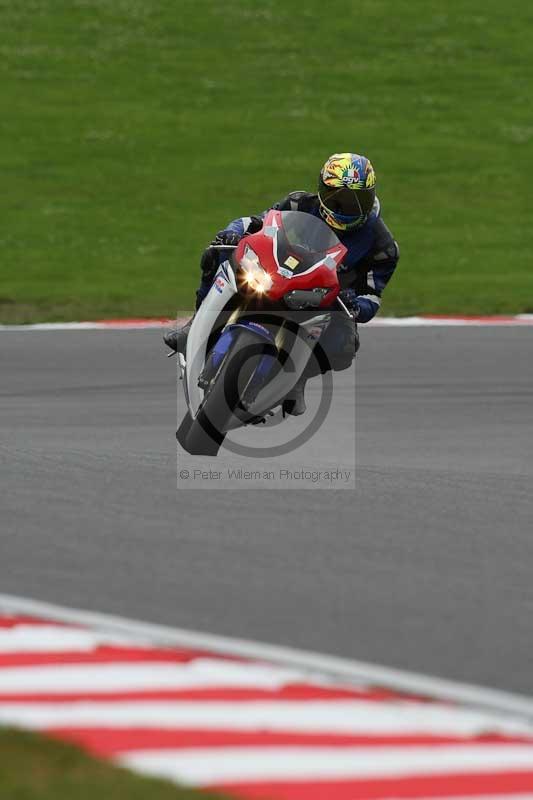 Motorcycle action photographs;Trackday digital images;brands;brands hatch photographs;event digital images;eventdigitalimages;motor racing london;no limits trackday;peter wileman photography;trackday;trackday photos